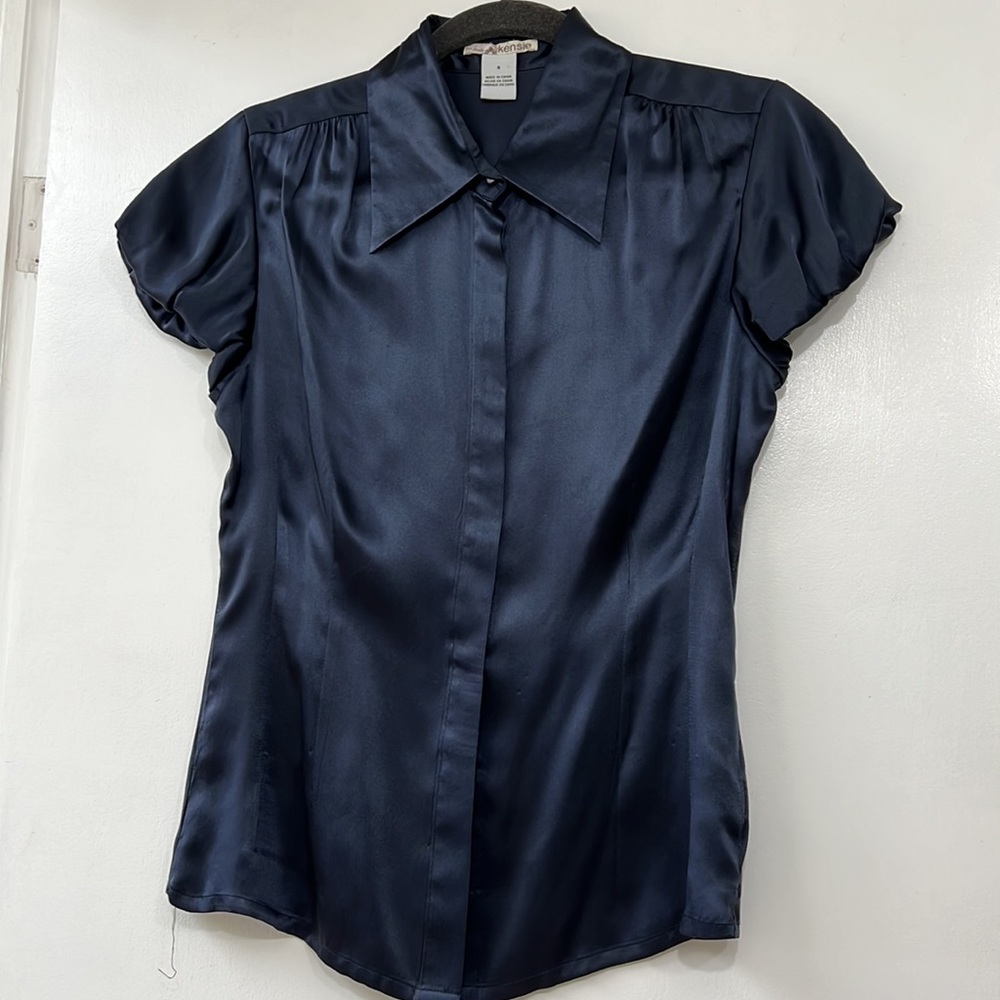 KENSIE short  sleeves silk top, size 8